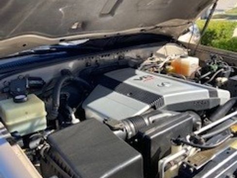 Used 2001 Lexus LX 470 470 Sport Utility 4D image 12