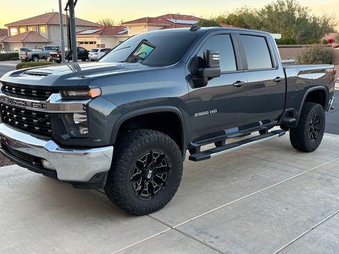 Used 2020 Chevrolet Silverado 2500 LT w/ All Star Edition image 1