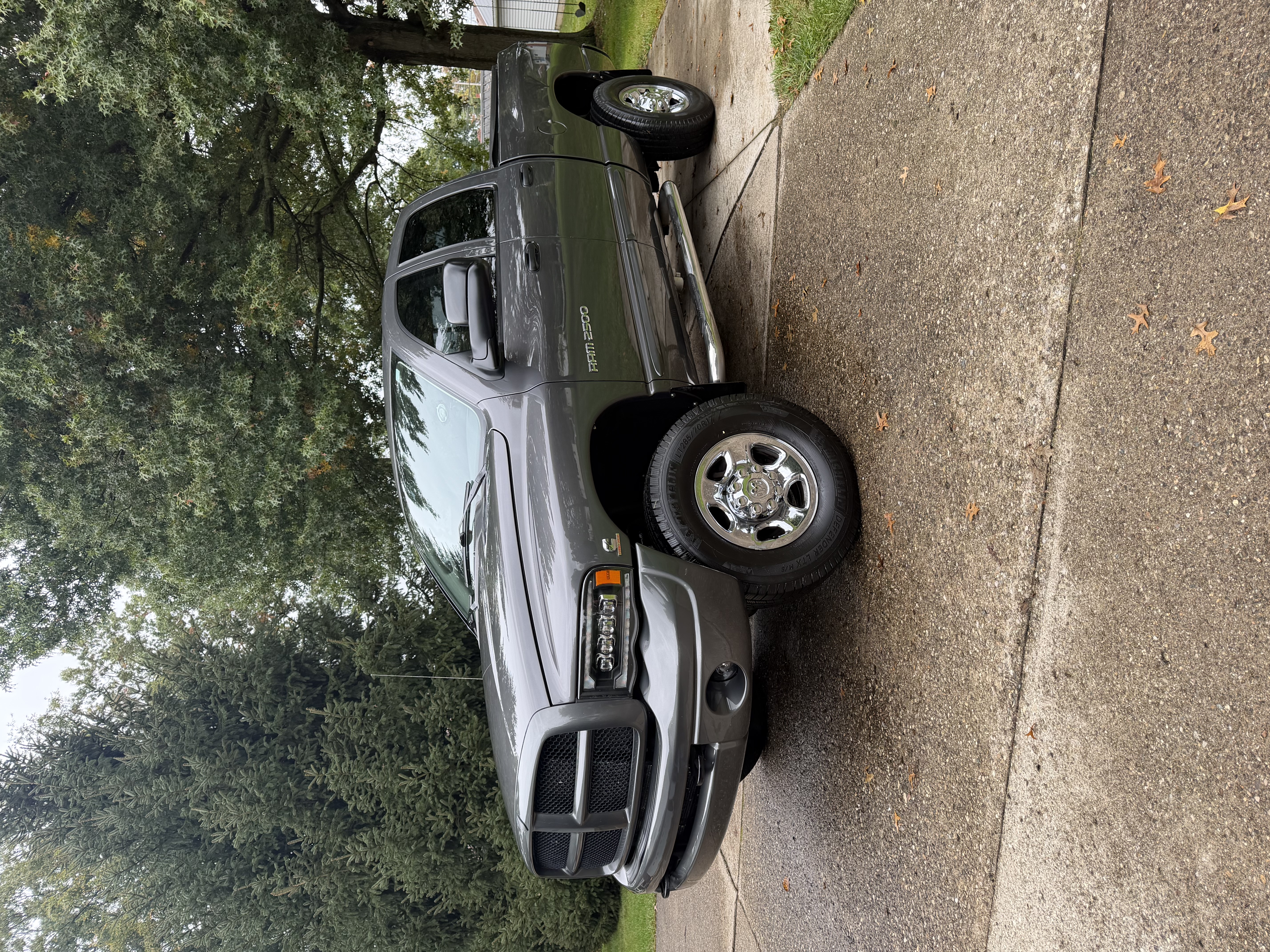 Used 2003 Dodge Ram 2500 Truck 4x4 Quad Cab image 1