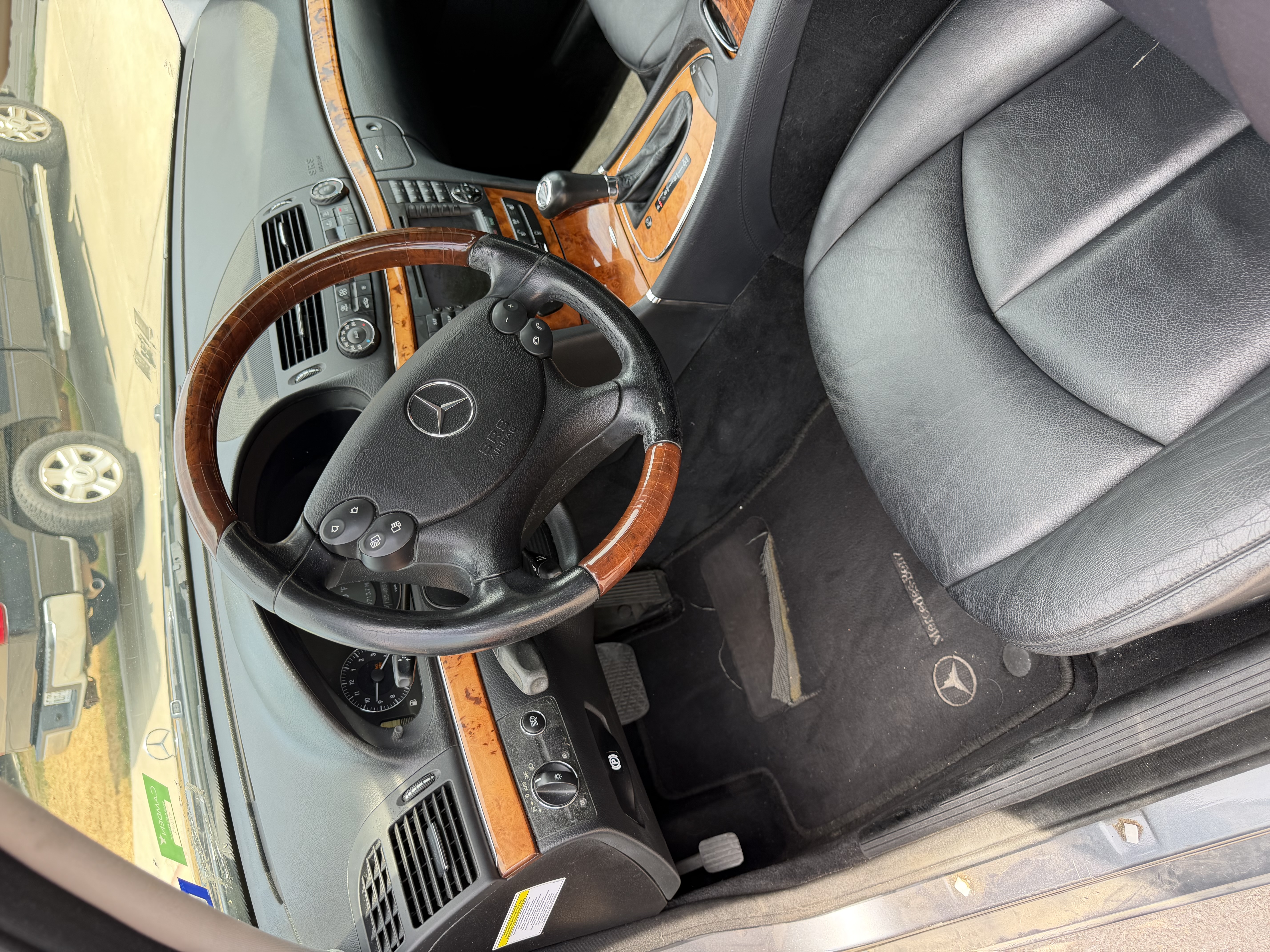 Used 2007 Mercedes-Benz E 350 4MATIC Sedan image 9