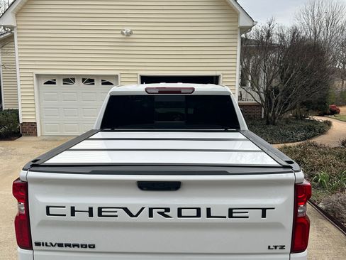 Used 2023 Chevrolet Silverado 1500 LTZ image 4