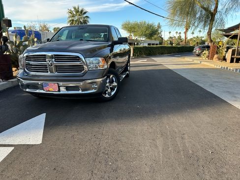 Used 2017 RAM 1500 Big Horn image 4