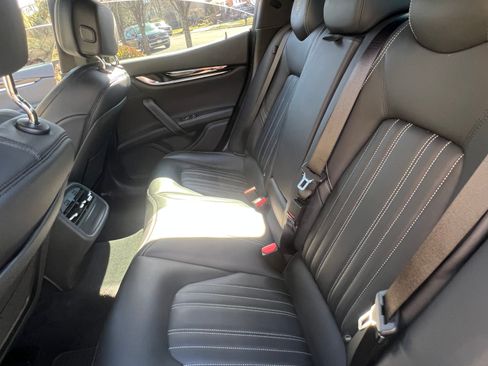 Used 2018 Maserati Ghibli S Q4 image 23