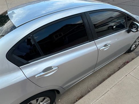 Used 2012 Honda Civic LX image 9