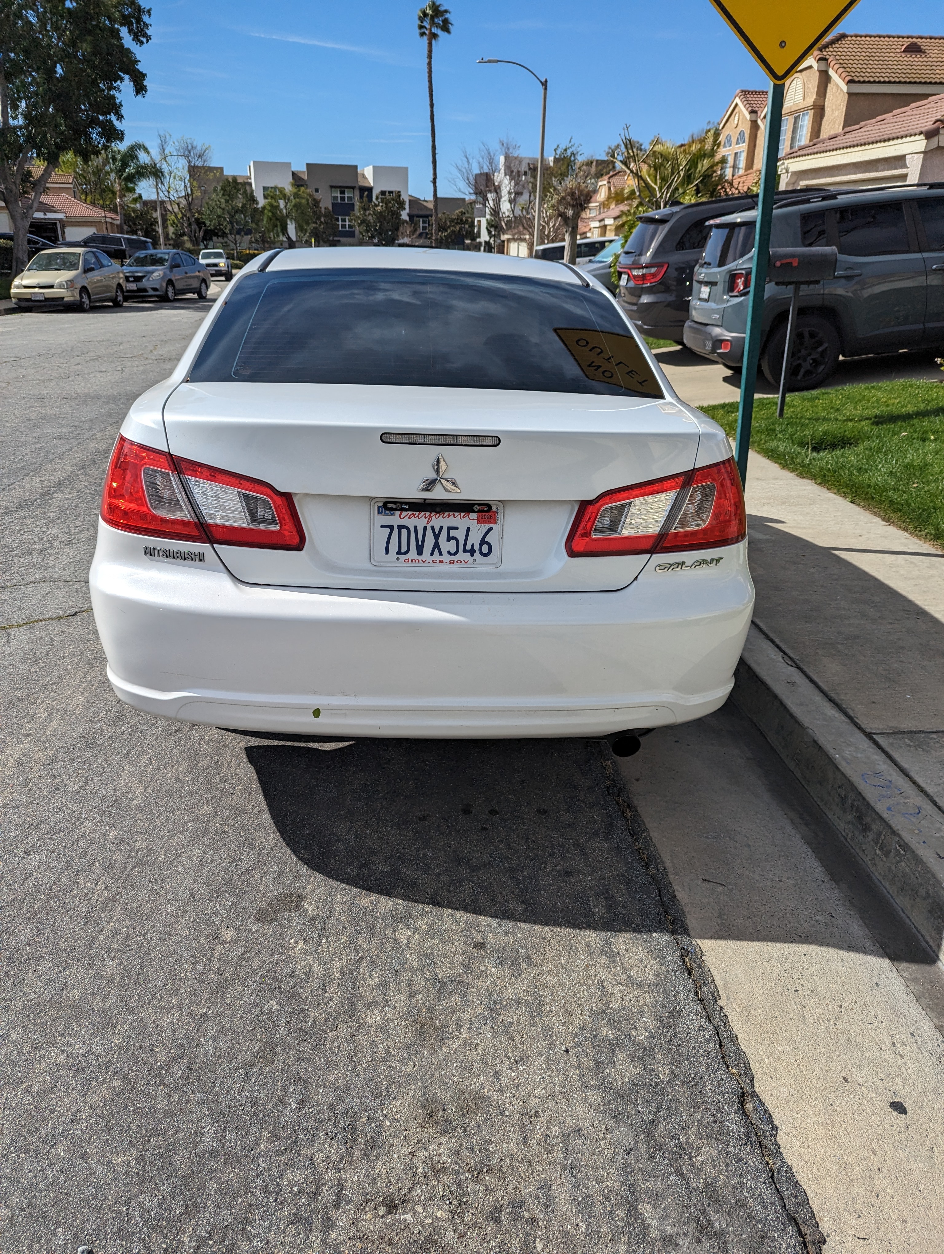 Used 2012 Mitsubishi Galant FWD image 9
