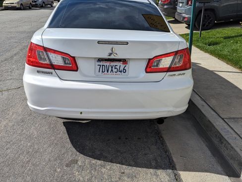 Used 2012 Mitsubishi Galant FE image 9