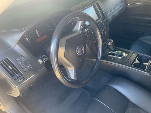 Used 2006 Cadillac STS V image 22