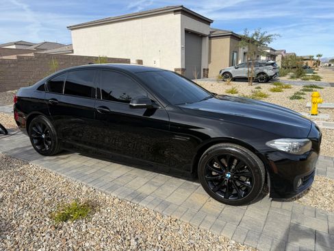 Used 2015 BMW 528i Sedan image 4