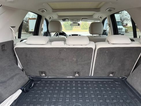 Used 2014 Mercedes-Benz ML 350 BlueTEC 4MATIC image 9