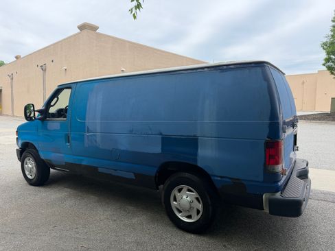 Used 2013 Ford E-150 and Econoline 150 RWD image 6