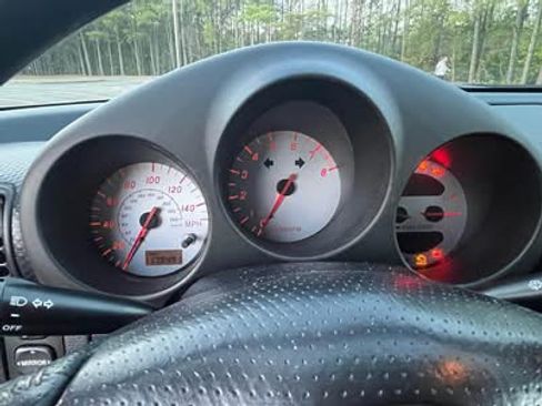 Used 2002 Toyota MR2 RWD image 10