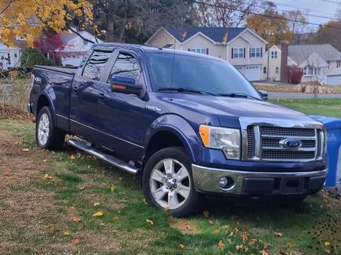 Used 2010 Ford F150 Lariat image 1