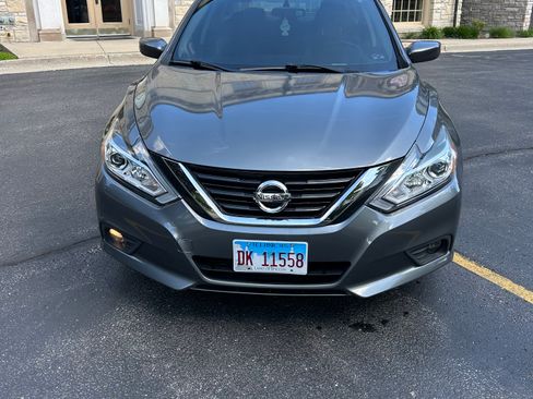 Used 2016 Nissan Altima 2.5 SR FWD image 2