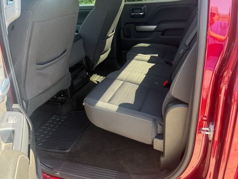 Used 2018 Chevrolet Silverado 1500 LT w/ All Star Edition image 4