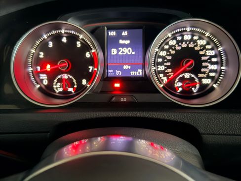 Used 2017 Volkswagen GTI S FWD image 14