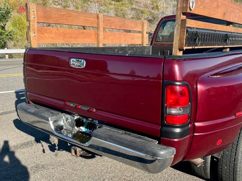 Used 2002 Dodge Ram 3500 Truck 2WD Regular Cab image 4