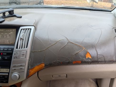 Used 2004 Lexus RX 330 image 28