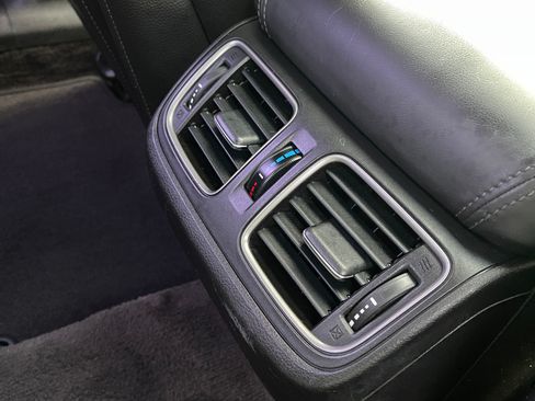 Used 2014 Acura RLX image 17