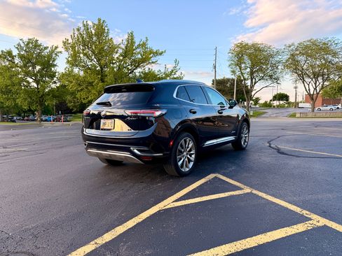 Used 2021 Buick Envision Avenir w/ Technology Package II AWD/4WD image 4