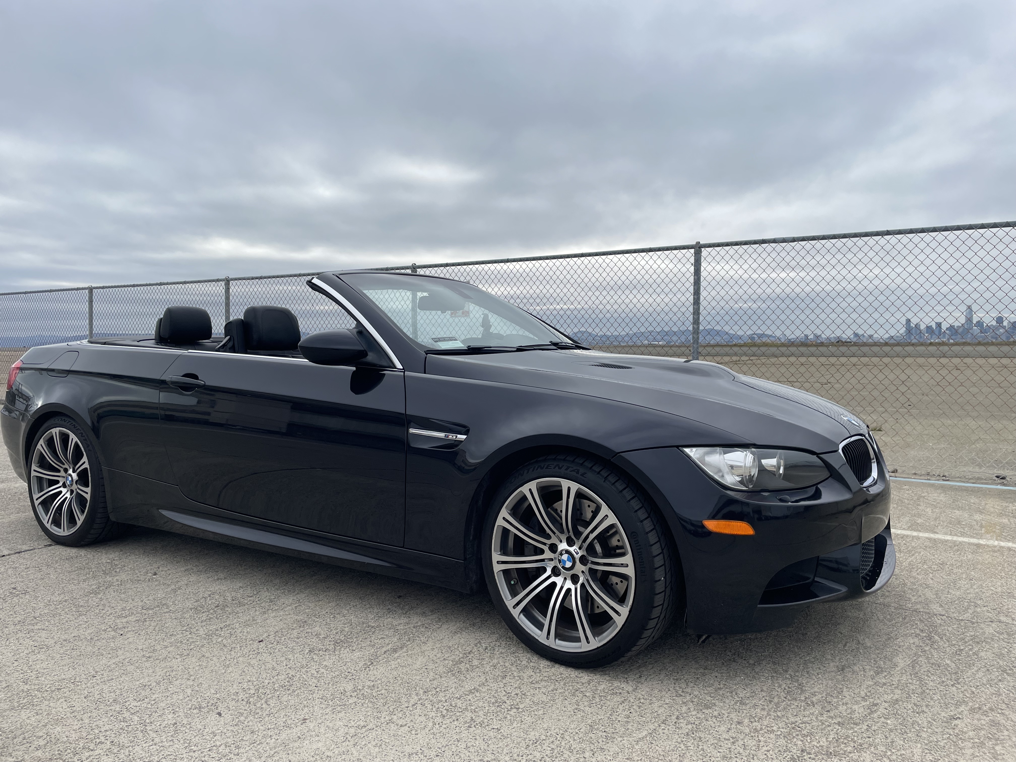 Used 2012 BMW M3 Convertible RWD image 1