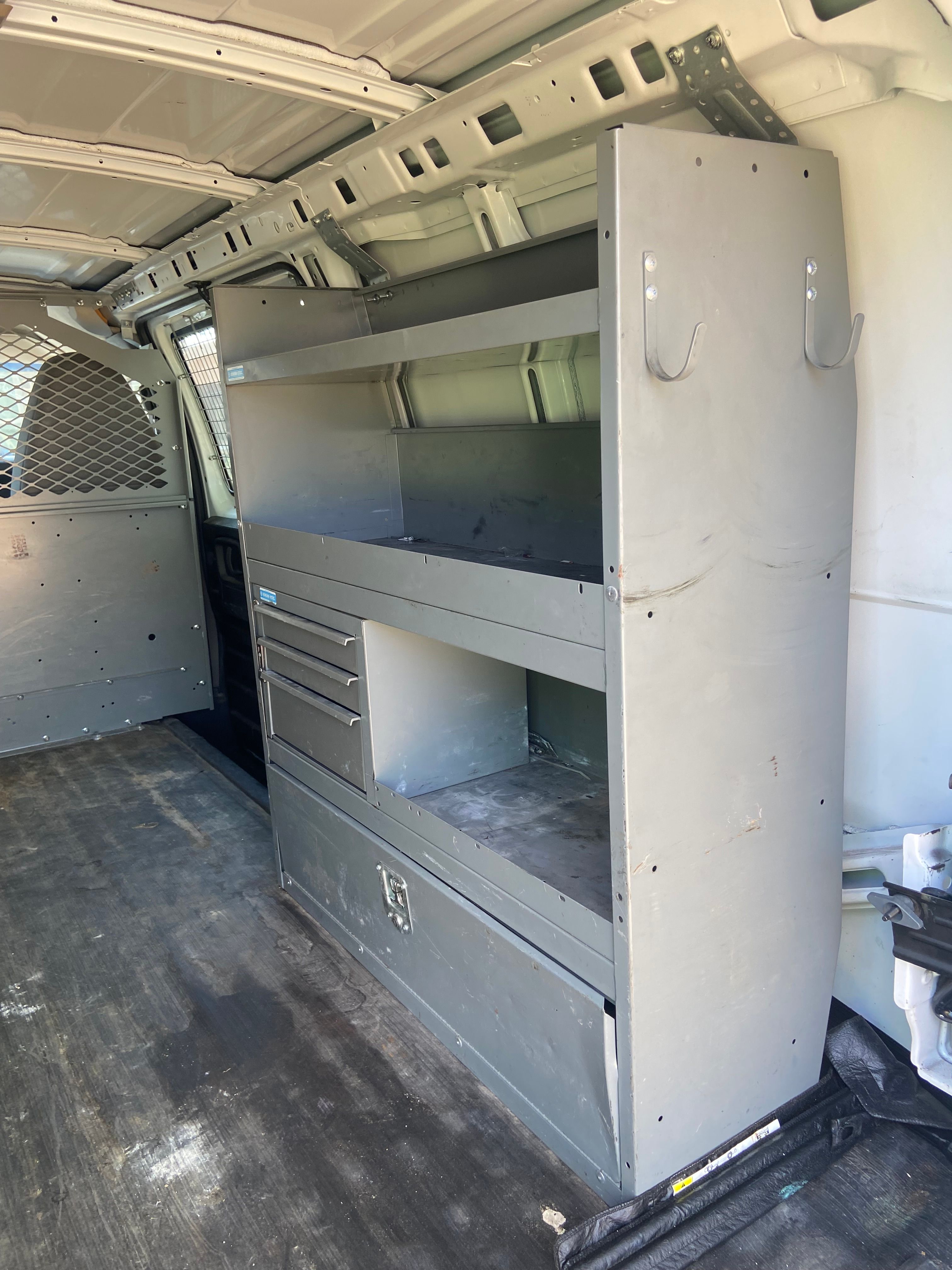 Used 2012 Chevrolet Express 2500 RWD image 5