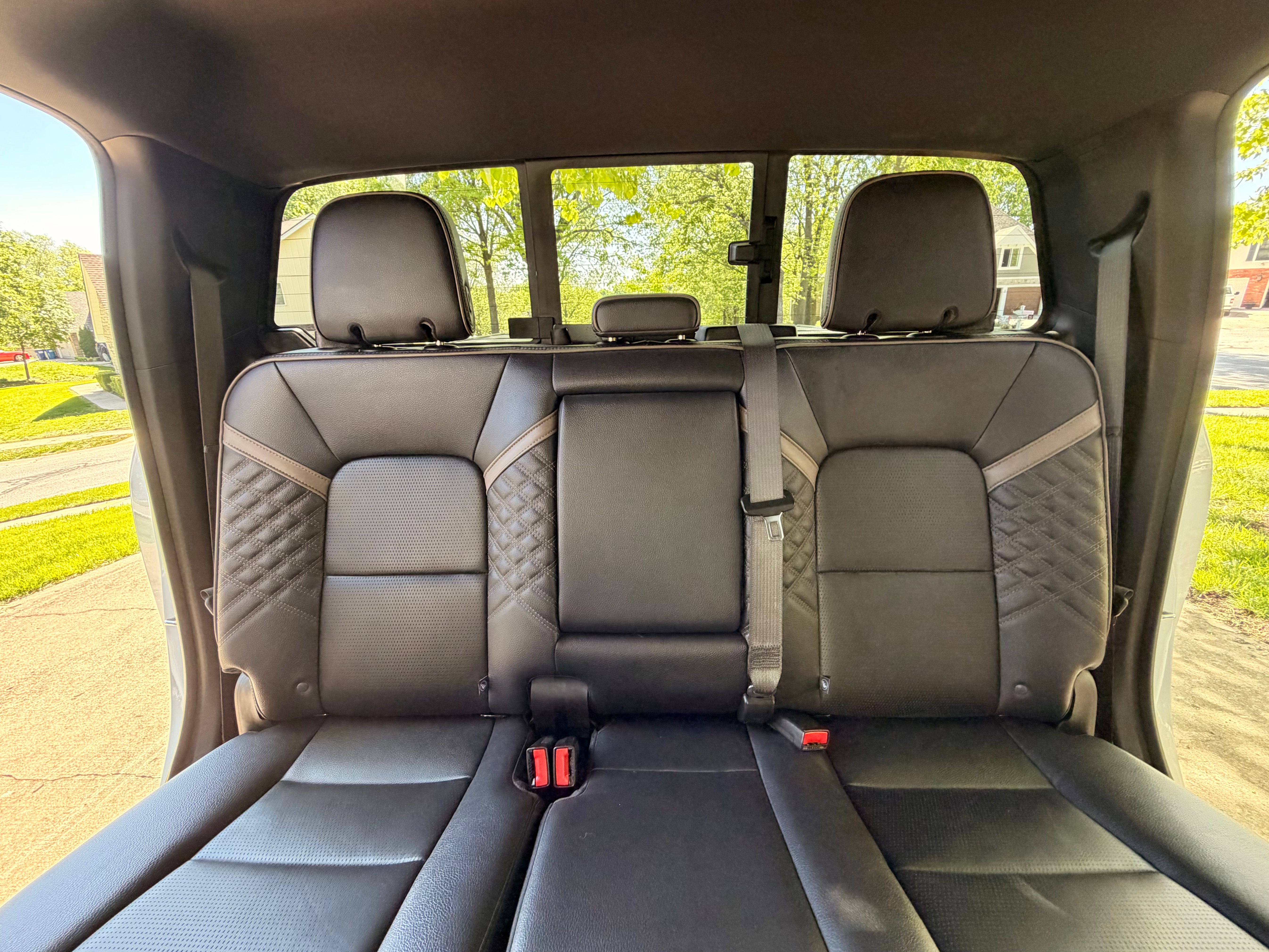 Used 2025 GMC Canyon Denali AWD/4WD image 22