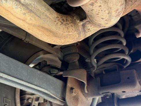 Used 2003 GMC Yukon XL Denali image 29