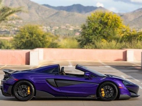 Used 2020 McLaren 600LT Spider image 9