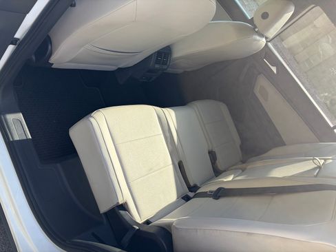 Used 2021 Volkswagen Tiguan SEL AWD/4WD image 19