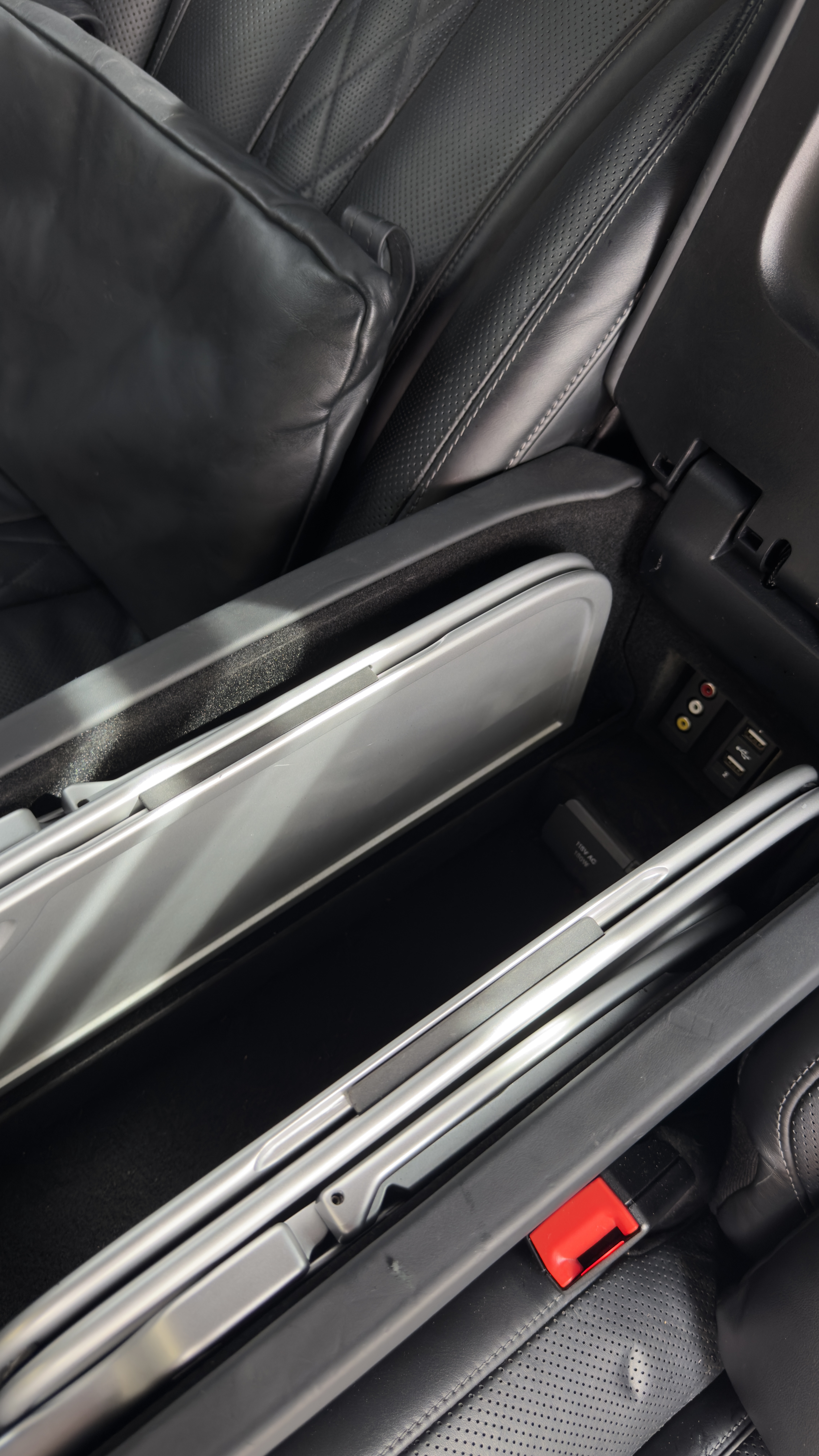Used 2016 Mercedes-Benz Maybach S 600 image 22