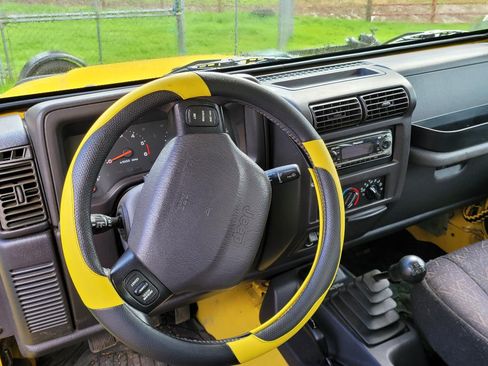 Used 2001 Jeep Wrangler Sport image 5