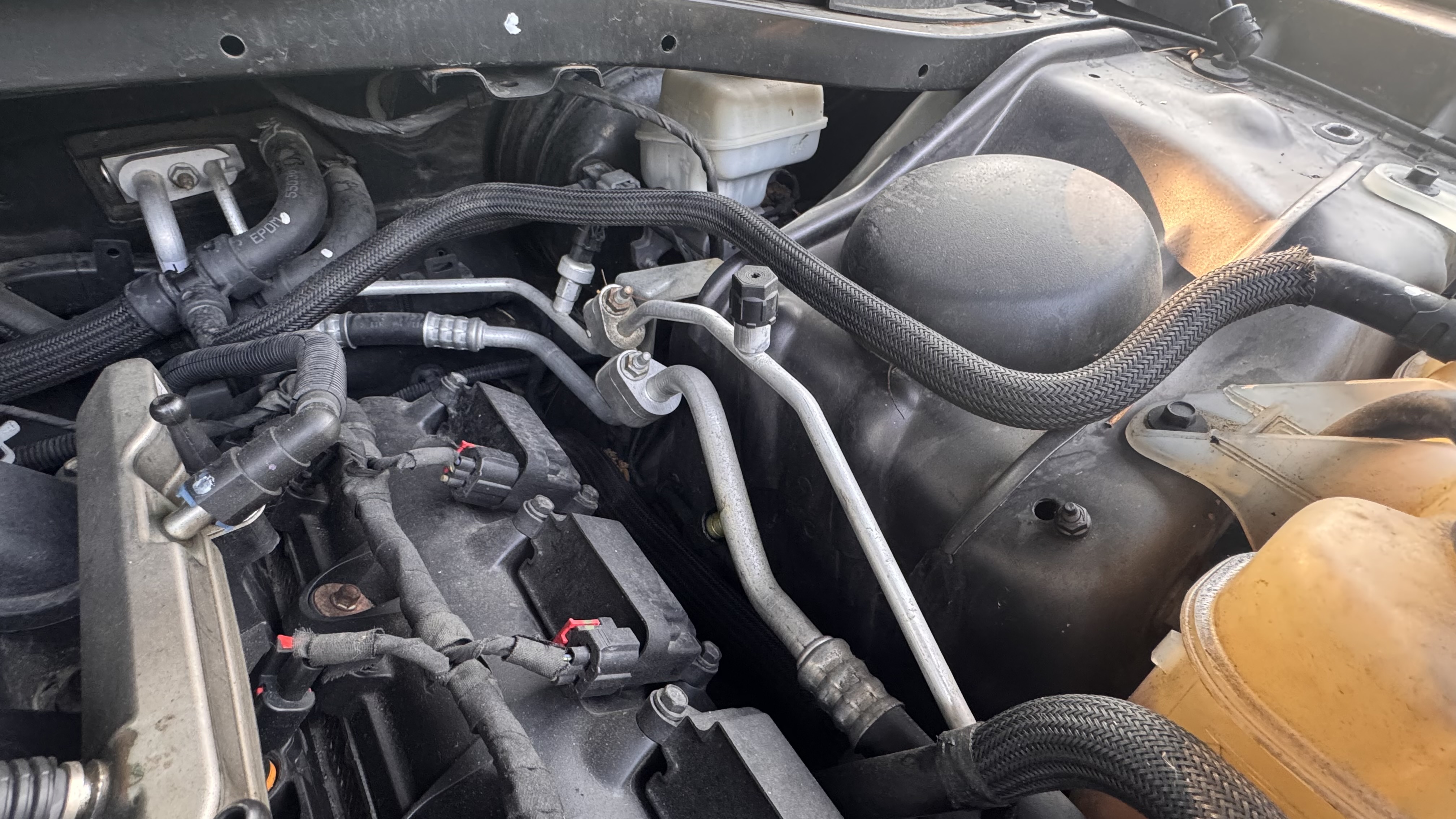 Used 2013 Dodge Challenger R/T Plus RWD image 6