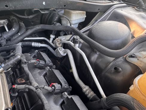 Used 2013 Dodge Challenger R/T Plus RWD image 6