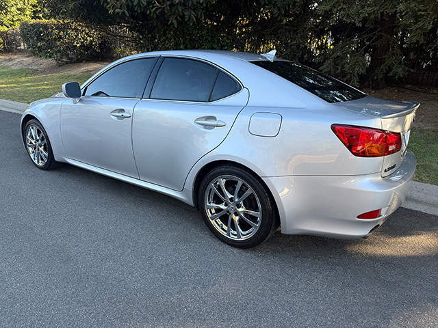 Used 2008 Lexus IS 250 w/ Premium Pkg RWD image 8