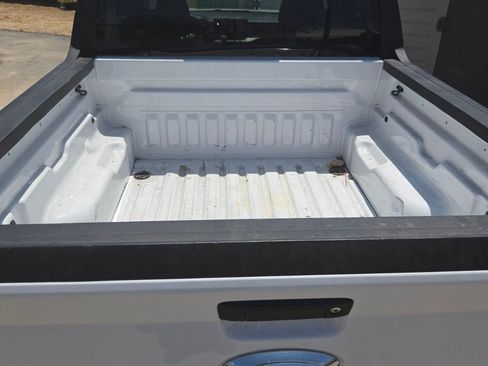 Used 2024 Ford Maverick XLT FWD image 8