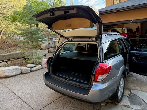 Used 2008 Subaru Outback 2.5i image 12