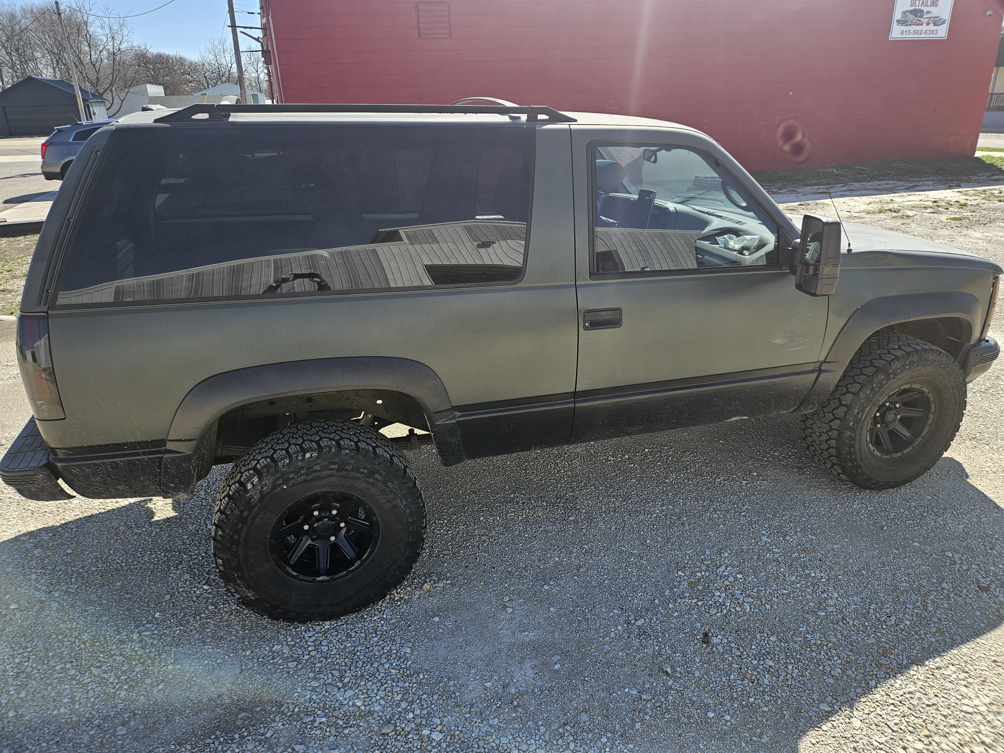 Used 1995 GMC Yukon 4WD 2-Door image 5