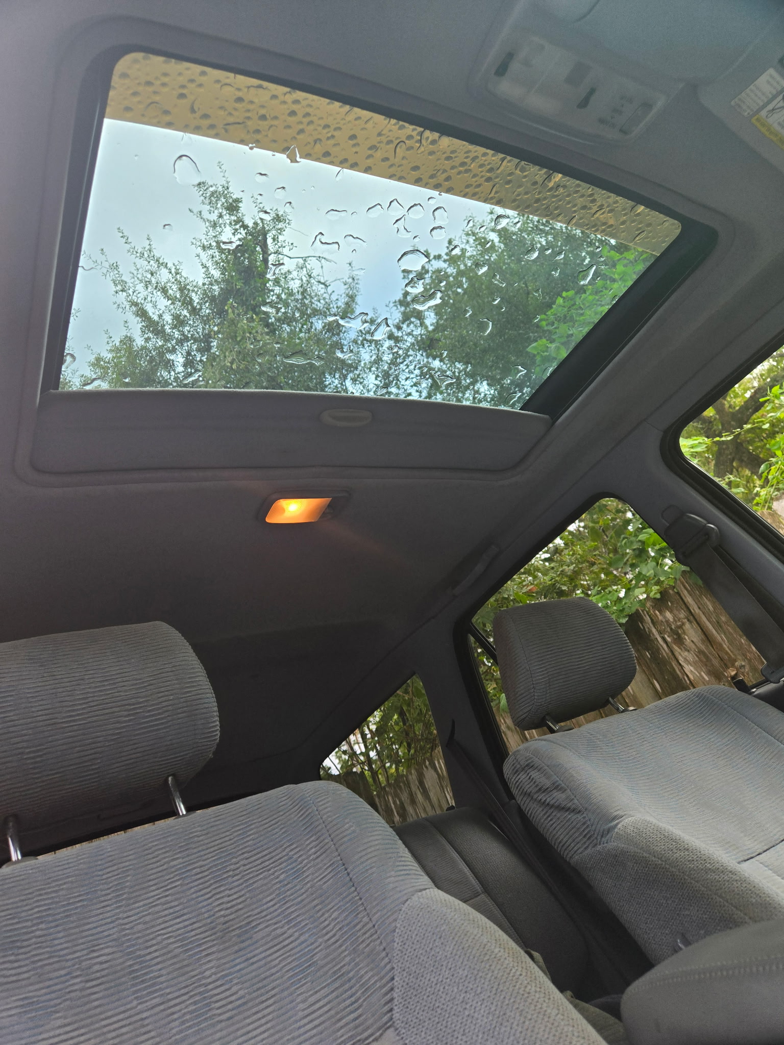 Used 2000 Toyota 4Runner SR5 RWD image 11