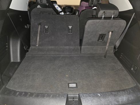 Used 2018 Chevrolet Traverse Premier w/ Redline Edition image 21