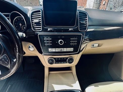 Used 2017 Mercedes-Benz GLE 350 4MATIC image 20