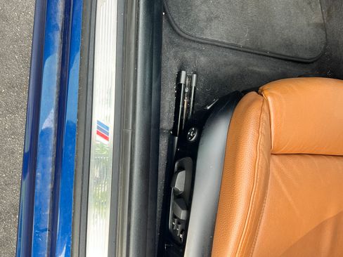 Used 2011 BMW 335is Coupe RWD image 9