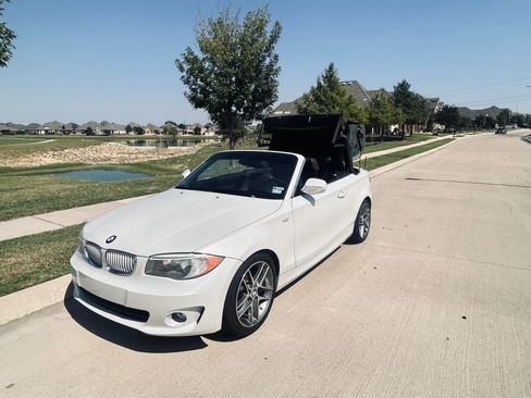 Used 2013 BMW 128i Convertible w/ Premium Pkg image 14