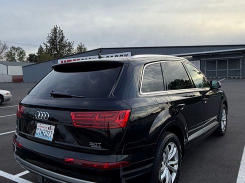 Used 2017 Audi Q7 3.0T Premium Plus AWD/4WD image 5