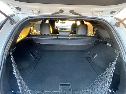 Used 2015 Lexus CT 200h w/ F Sport w/Nuluxe Interior FWD image 13