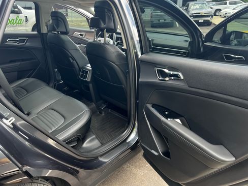 Used 2024 Kia Sportage SX AWD/4WD image 19