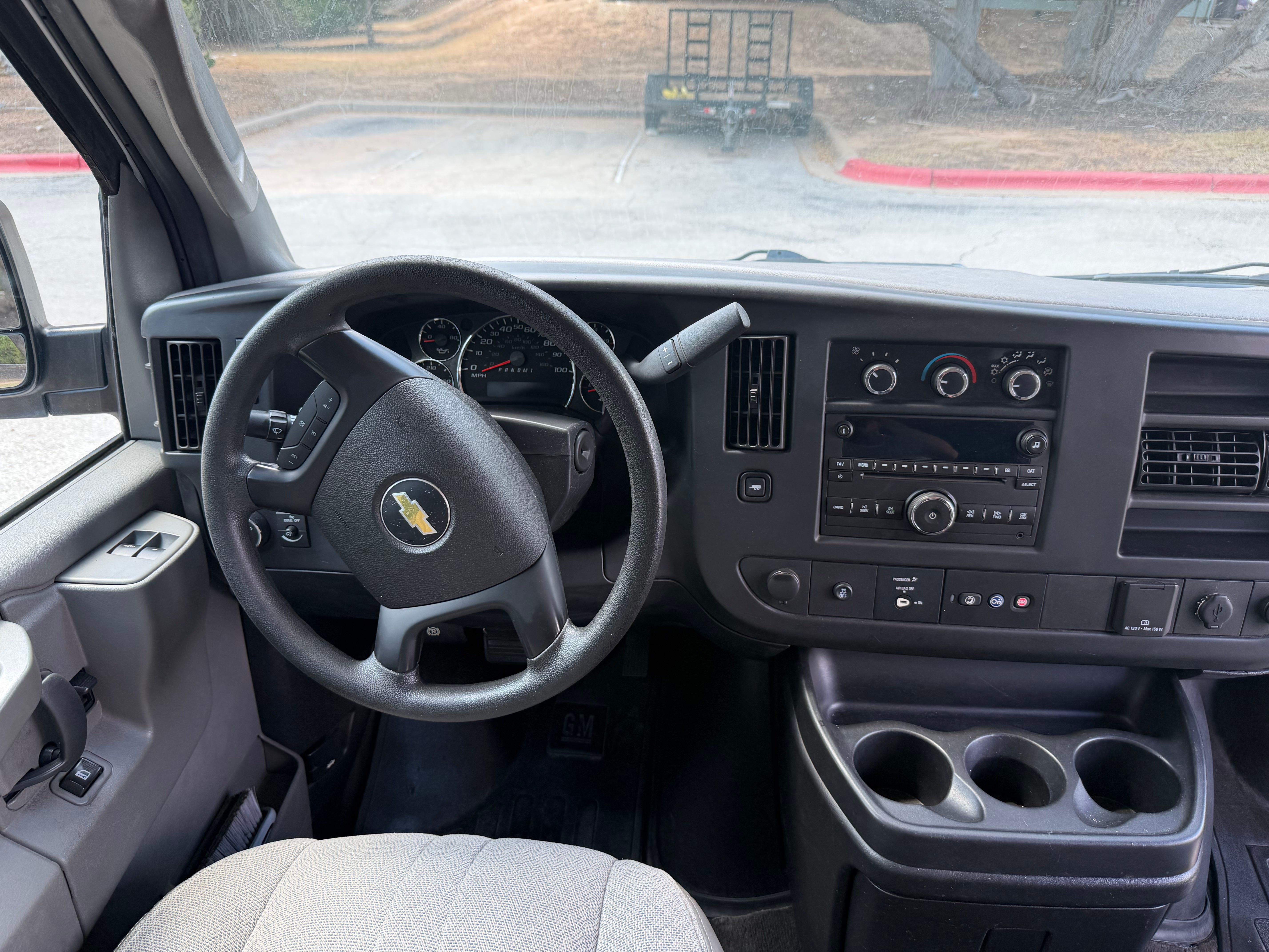 Used 2016 Chevrolet Express 3500 LT w/ LT Preferred Equipment Group RWD image 15