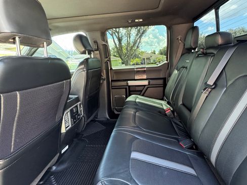 Used 2019 Ford F250 Platinum w/ Platinum Ultimate Package AWD/4WD image 22