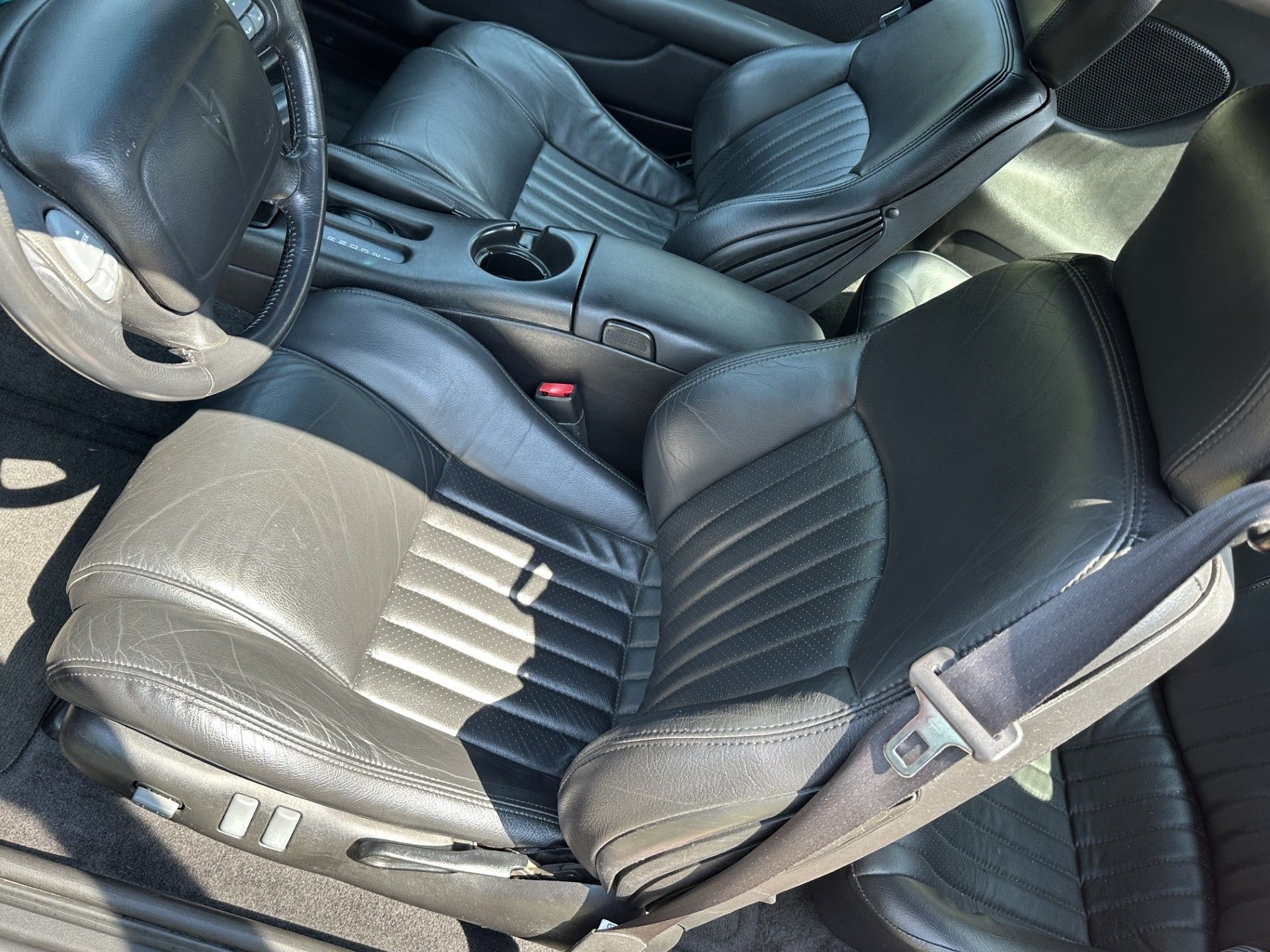 Used 2001 Pontiac Firebird Formula w/ Protection Group RWD image 16