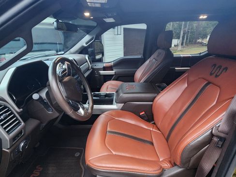 Used 2020 Ford F250 King Ranch w/ King Ranch Ultimate Package image 9