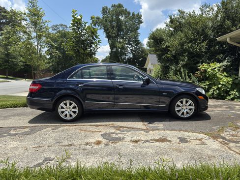 Used 2012 Mercedes-Benz E 350 Sedan image 9